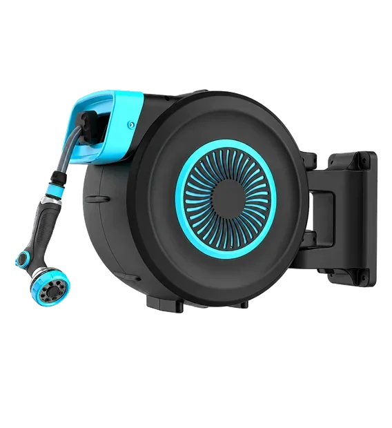 Retractable garden hose reel